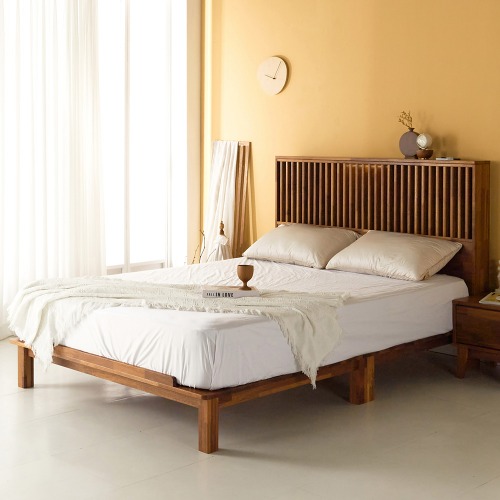 멀바우 원목 다리형 갤러리 조명 침대