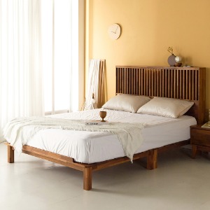 멀바우 원목 다리형 갤러리 조명 침대